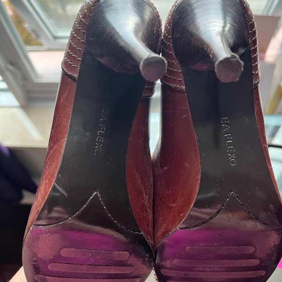 Pointed Toe pumps - Picture 4 of 4